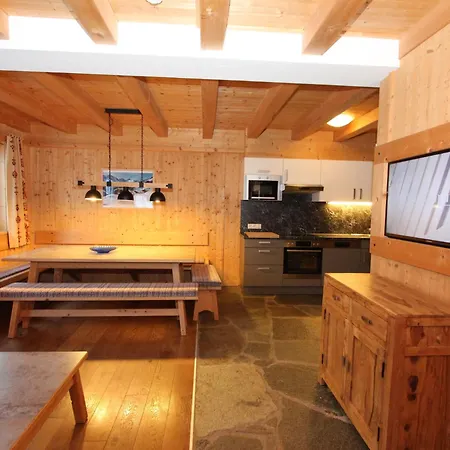 Chalet Elisabeth By Interhome Juns