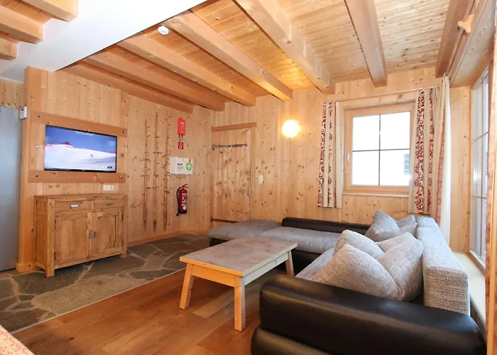 Elisabeth By Interhome בקתה Juns